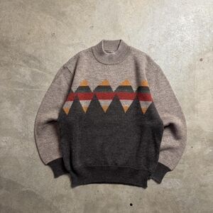 Geometric Patterned Sweater - Brown and Gray
